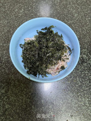 紫菜鱿鱼饼的做法步骤：4