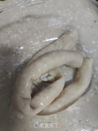 酸菜炒肥肠的做法步骤：6