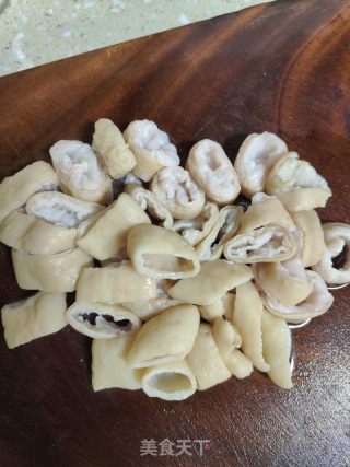 酸菜炒肥肠的做法步骤：7