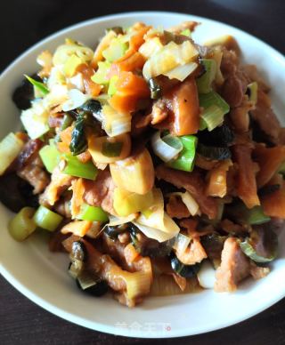 八宝菜炒肉片的做法