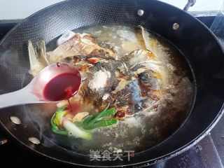 红汤老豆腐炖鲢鱼头的做法步骤：8