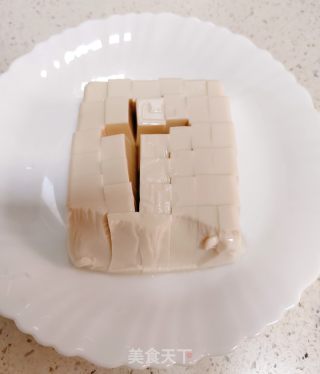 皮蛋豆腐的做法步骤：2