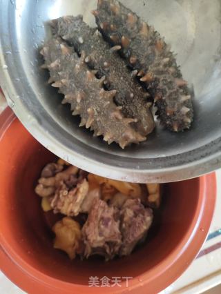 海参花胶鸡骨汤的做法步骤：7