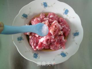 笋干菜蒸油面筋塞肉的做法步骤：6