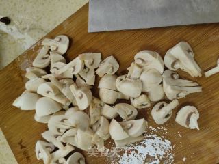 番茄蘑菇炖牛肉的做法步骤：7