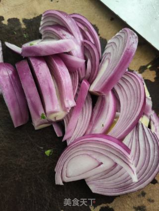 香煎鸡块的做法步骤：1