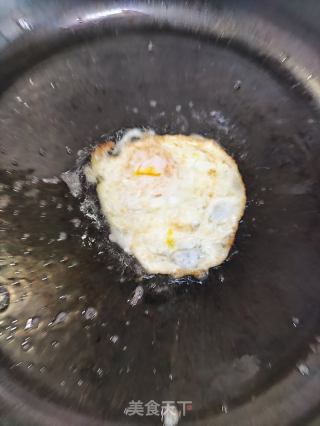 益母草鸡蛋汤的做法步骤：2