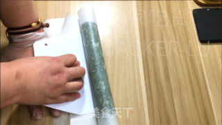 抹茶蔓越莓饼干，清新怡人、色彩诱人的小点心。的做法步骤：9