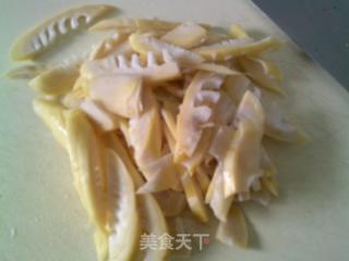 咸菜炒三鲜的做法步骤：6
