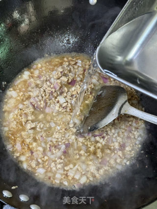 咖喱肉沫盖饭的做法步骤：8