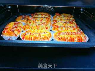 柔软肠仔包的做法步骤：16