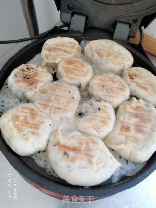 蒲公英馅饼的做法步骤：11