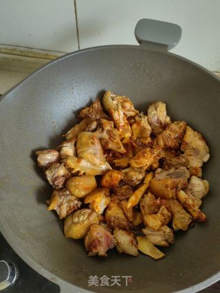 土豆烧鸡的做法步骤：6