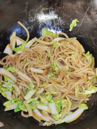 炒米粉的做法步骤：6