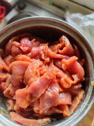 肉片拌蔬菜的做法步骤：2