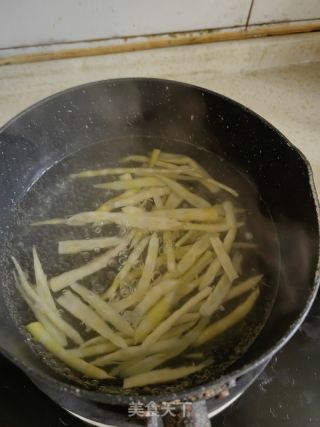 肉片拌蔬菜的做法步骤：4