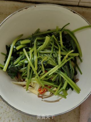 肉片拌蔬菜的做法步骤：10