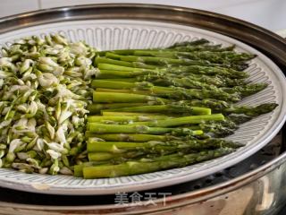 蒸芦笋槐花的做法步骤：9