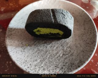抹茶蛋糕盘的做法步骤：1