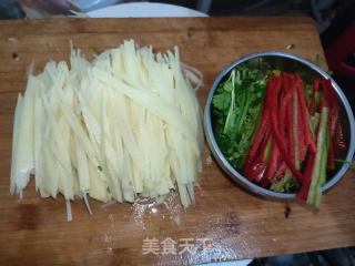 酸辣土豆丝的做法步骤：4