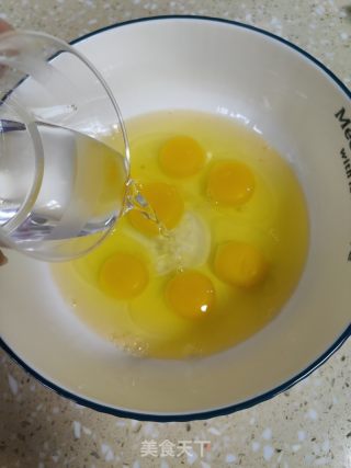 电饭锅蛋糕的做法步骤：3