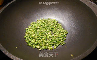 豇豆炒鸡蛋的做法步骤：2