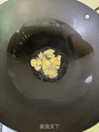 花甲焖鲈鱼的做法步骤：6