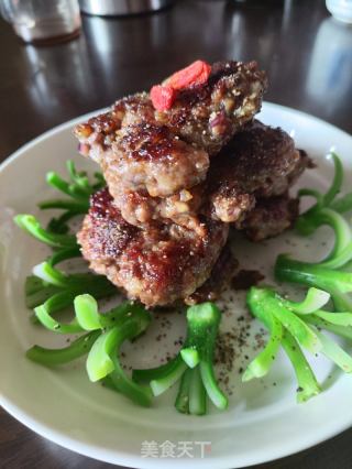 芥兰牛肉饼的做法步骤：7
