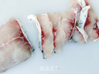 水煮鱼片的做法步骤：3