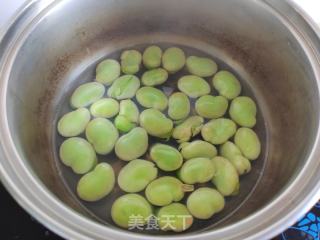 西葫芦蚕豆炒肉片的做法步骤：2