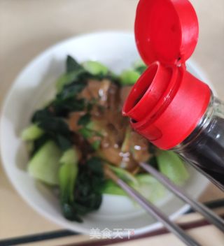 凉拌上海青的做法步骤：6