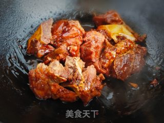 酱大骨头的做法步骤：6