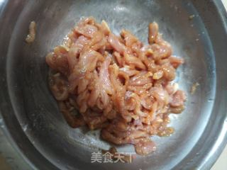 芹菜炒肉丝的做法步骤：5