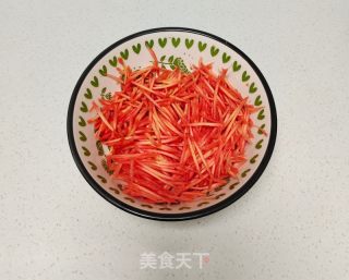 胡萝卜窝窝头的做法步骤：1