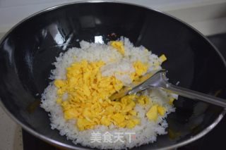 家常蛋炒饭的做法步骤：5