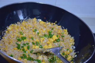家常蛋炒饭的做法步骤：7