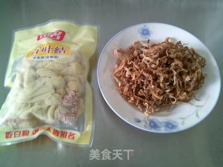 大头菜丝烧百叶结的做法步骤：1