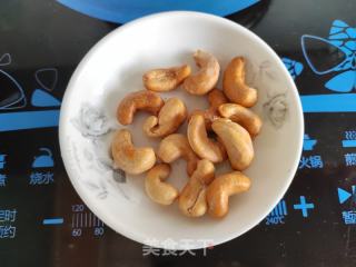 甜豆腰果炒鸡丁的做法步骤：3