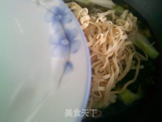 咸菜夜开花煮厚千张丝的做法步骤：5