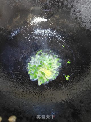 沙茶牛肉面的做法步骤：2