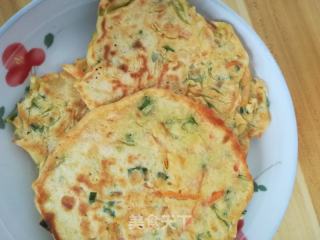 胡萝卜香葱煎饼的做法步骤：11