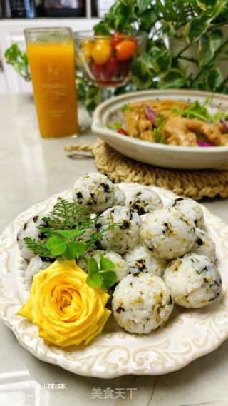 海苔饭团的做法步骤：6