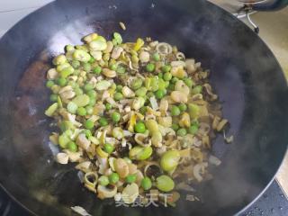 雷笋蚕豆炒雪菜的做法步骤：7