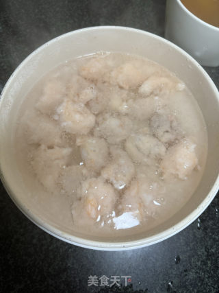 青瓜拌虾滑的做法步骤：3