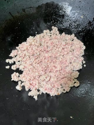 洋葱肉饼的做法步骤：3
