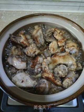 金针菇鸡煲的做法步骤：13