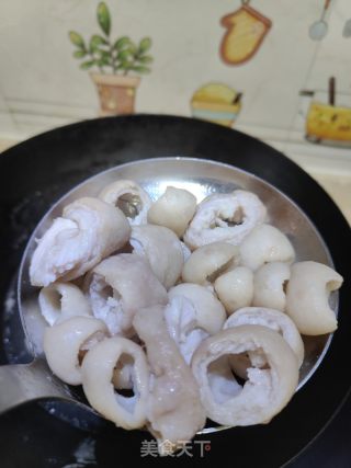 筒骨蒸肥肠的做法步骤：9