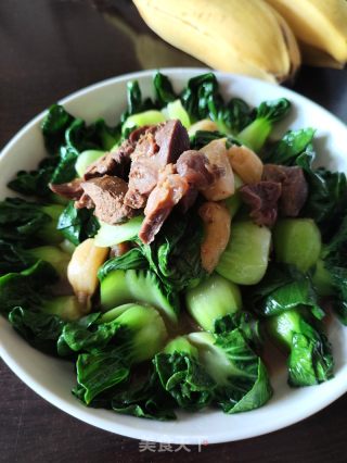 鸡杂浸小油菜的做法