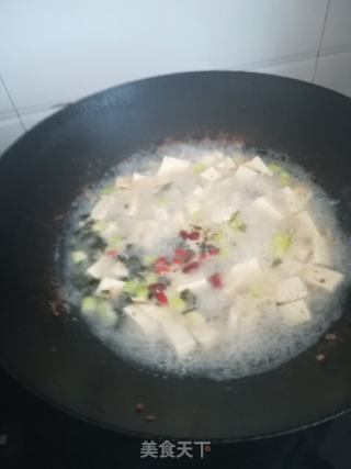 鲫鱼豆腐汤的做法步骤：9