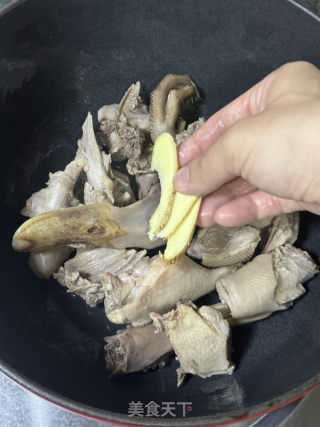 冬瓜老鸭汤的做法步骤：2